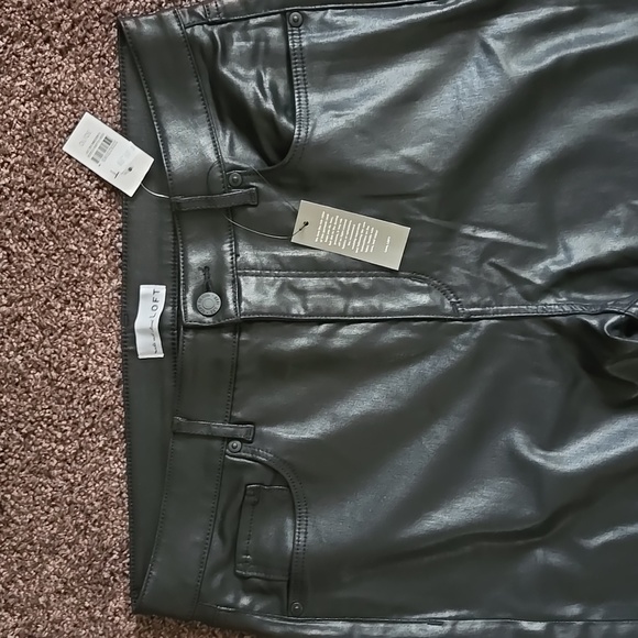 NEW Ann Taylor Loft Black Coated Faux Leather Skinny Pants 30 10 - Picture 3 of 8